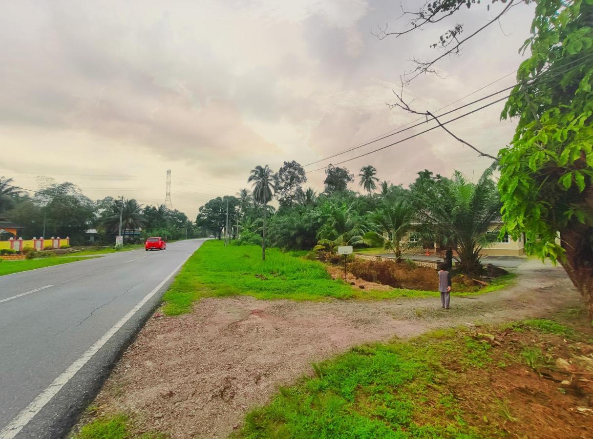 Homestay selinsing Simpang Ampat Semanggol Bagian luar foto